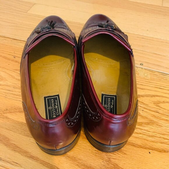 BOSTONIAN CORDOVAN CROWN WINDSOR TASSEL LOAFERS - Picture 14 of 15